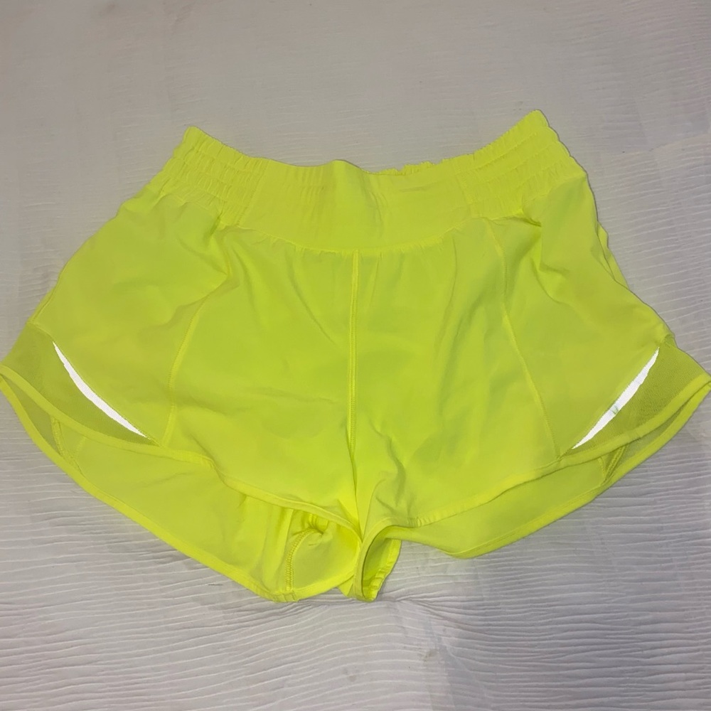 Lululemon hotty hot HR